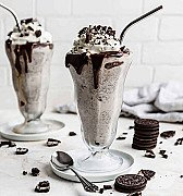 OREO MILKSHAKE